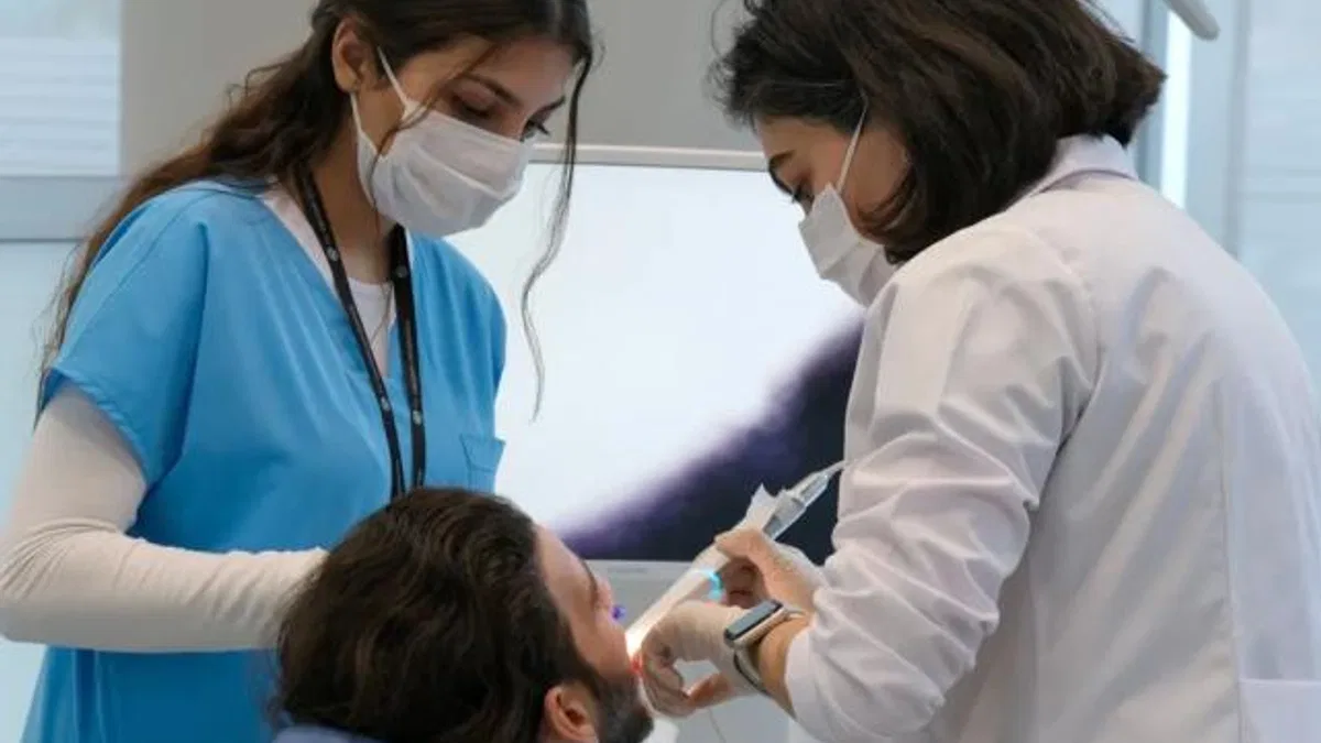 İstanbul'da 'öğrenci klinikleri' açıldı... Hem öğrenciler, hem de kurum kazanıyor