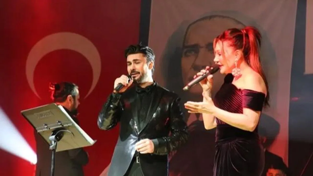 Hatay, Ferdi Tayfur'u andı