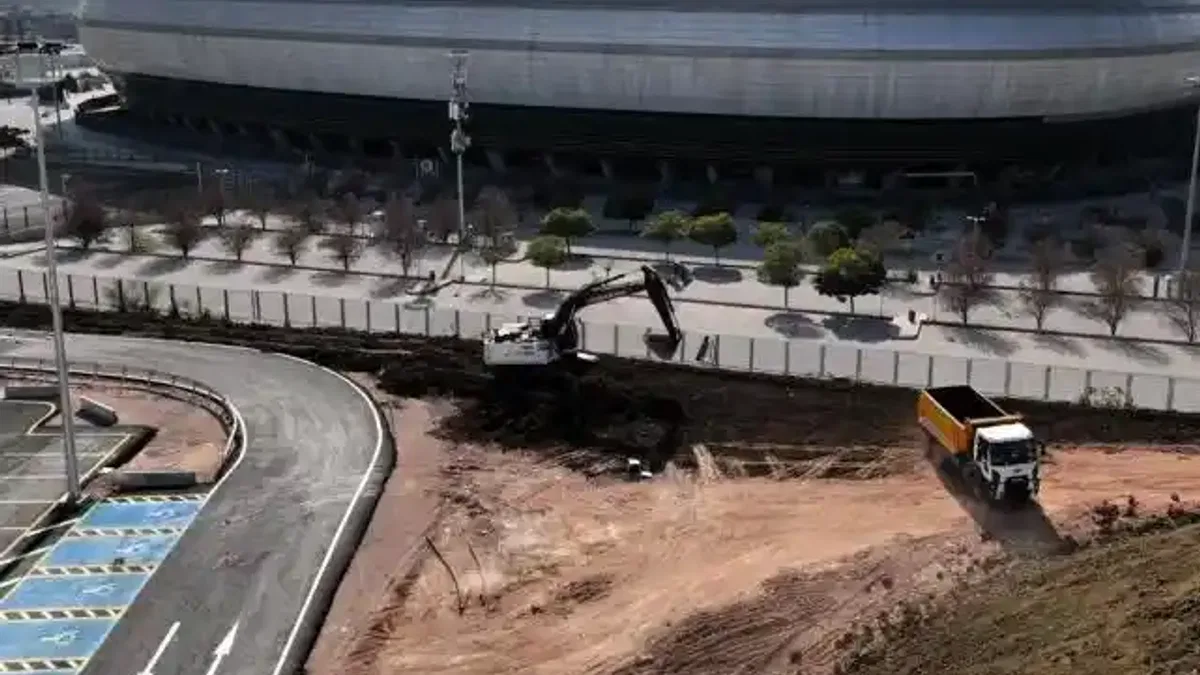 Kocaeli Stadı’nın çevresinde hummalı çalışma
