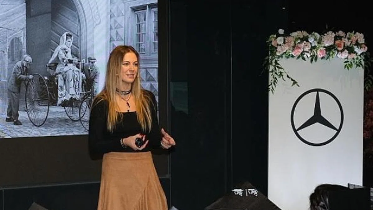 Mercedes-Benz, She's Mentoring Programı'nın İkinci Yılını Tamamladı