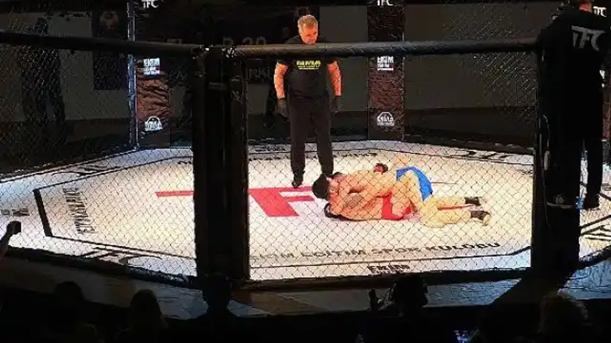Kemer'de TFC MMA Karışık Dövüş Sanatları Turnuvası düzenlendi