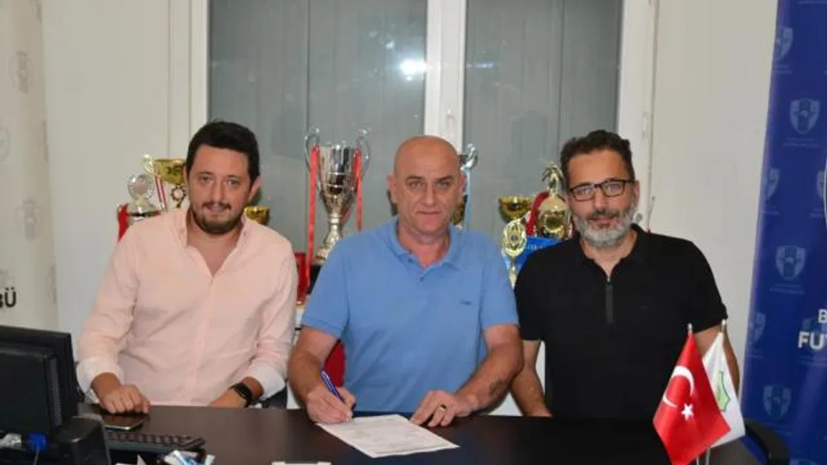 Taner Ertaş Nilüfer Kızılcıklıspor'da