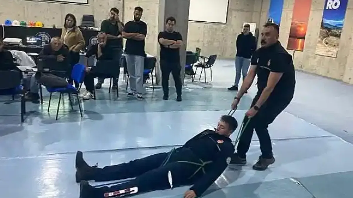 MUĞLA Büyükşehir Basın bülteni 2; Büyükşehir, Gönüllü İtfaiyeci Eğitimlerine Bodrum'da Devam Etti
