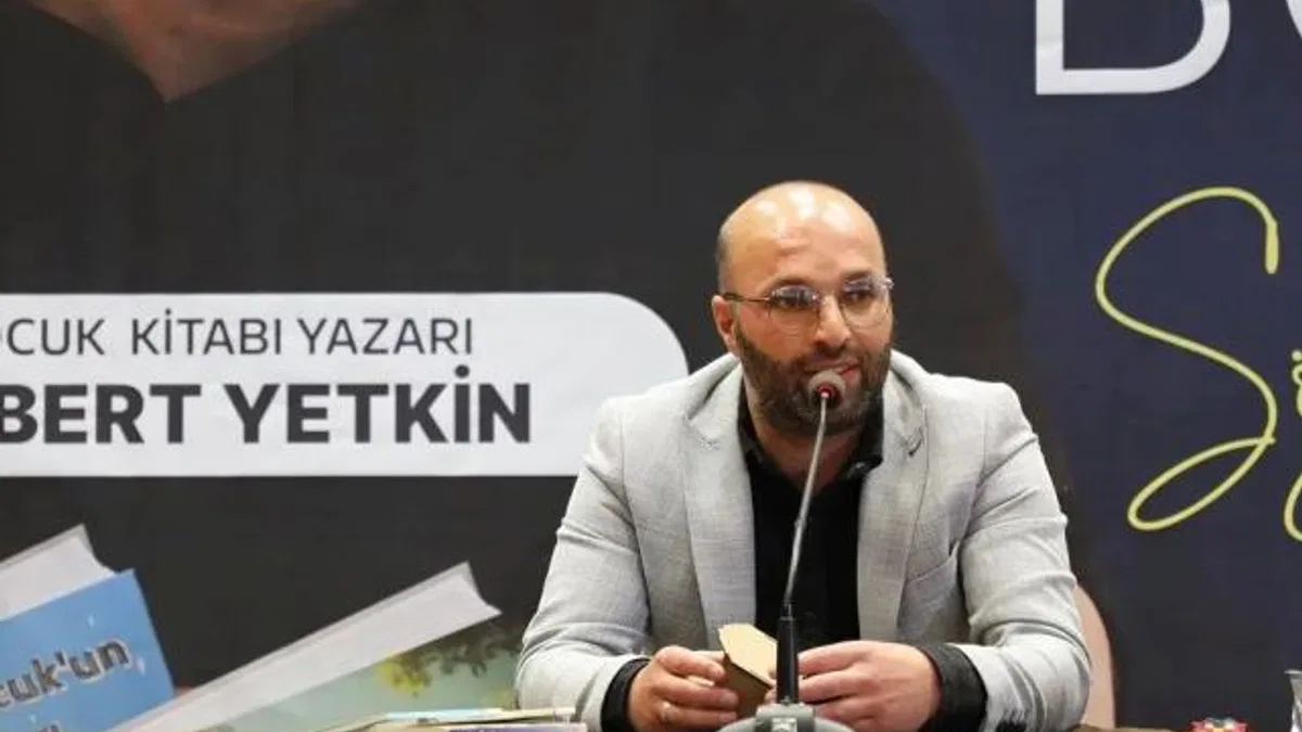 Uluslararası ödüllü yazar Albert Malatya Kitap Fuarı'nda