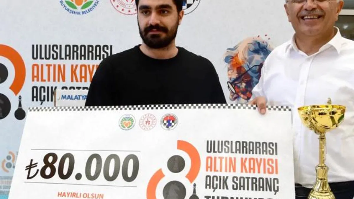 Malatya Uluslararası Altın Kayısı'da 'şah-mat'çılar ödüllendirildi