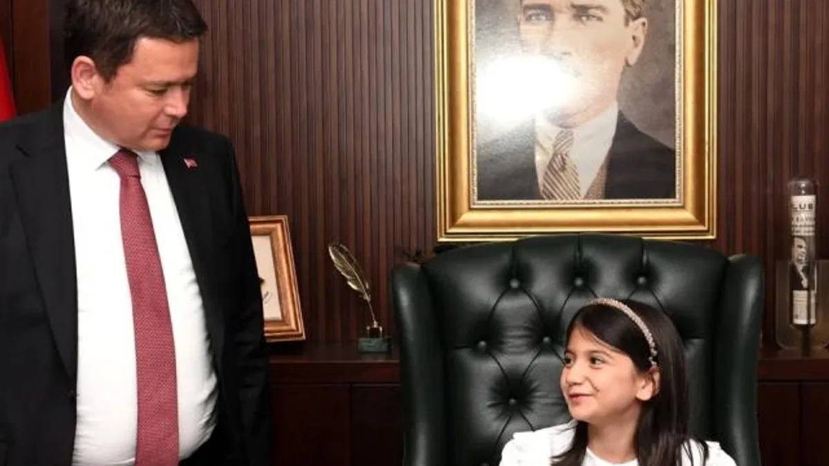 Bursa Osmangazi'de geleceğin başkanları koltuğa oturdu
