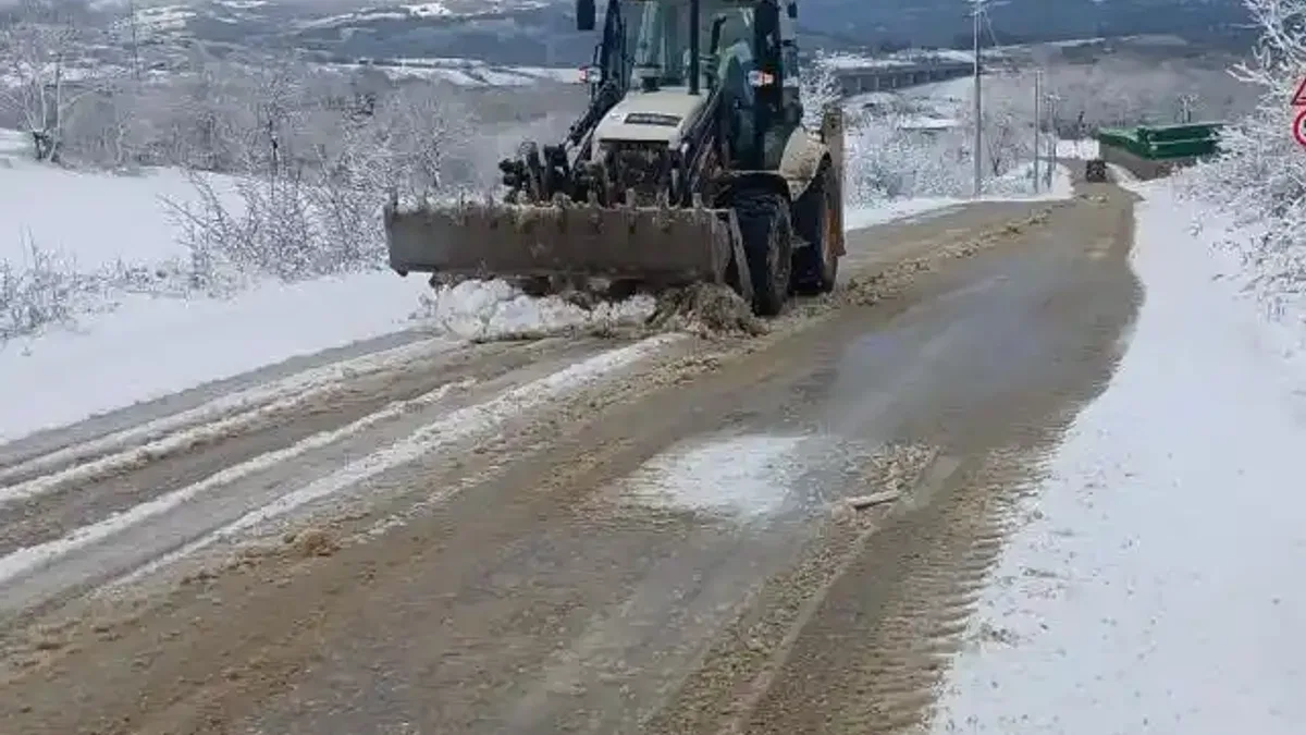 Kocaeli'de gece gündüz yollar açık