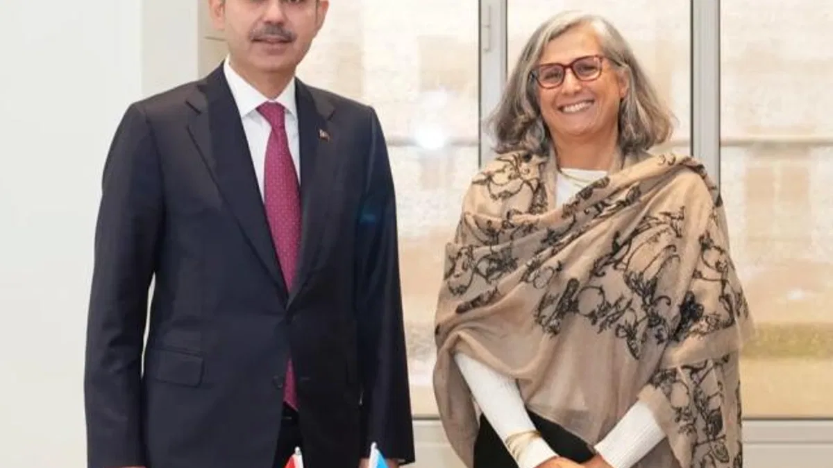 Bakan Kurum 'sıfır atık' uygulamalarını Cenevre'de anlattı