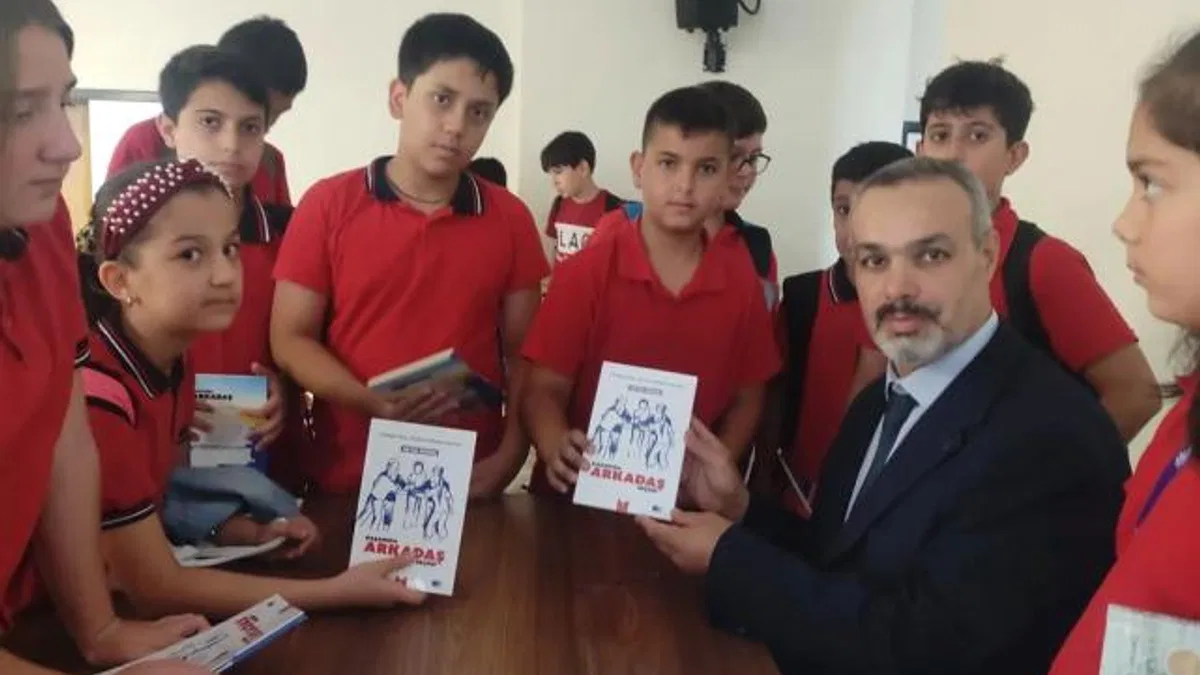 Adıyaman Gölbaşı'da 'Başarıda Arkadaş Seçimi' konferansına yoğun ilgi