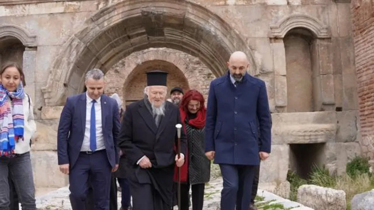 Patrik Bartholomeos'tan Bursa İznik'e ziyaret... İznik'te Papa hazırlığı