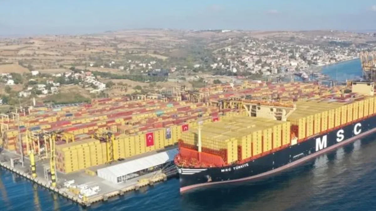 Aliağa Limanı listeye ilk defa girdi... Dünyanın 100 limanında Türk'ün sayısı 5 oldu