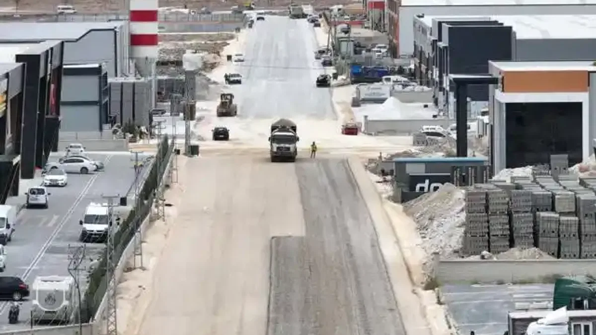 Konya Karatay'da asfalt çalışmaları sürüyor
