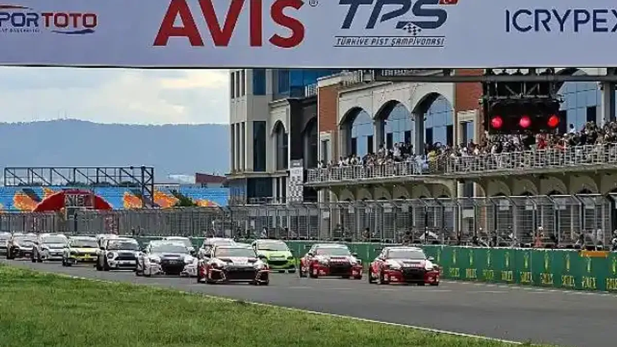 Pist sezonu İstanbul Park’ta sona eriyor