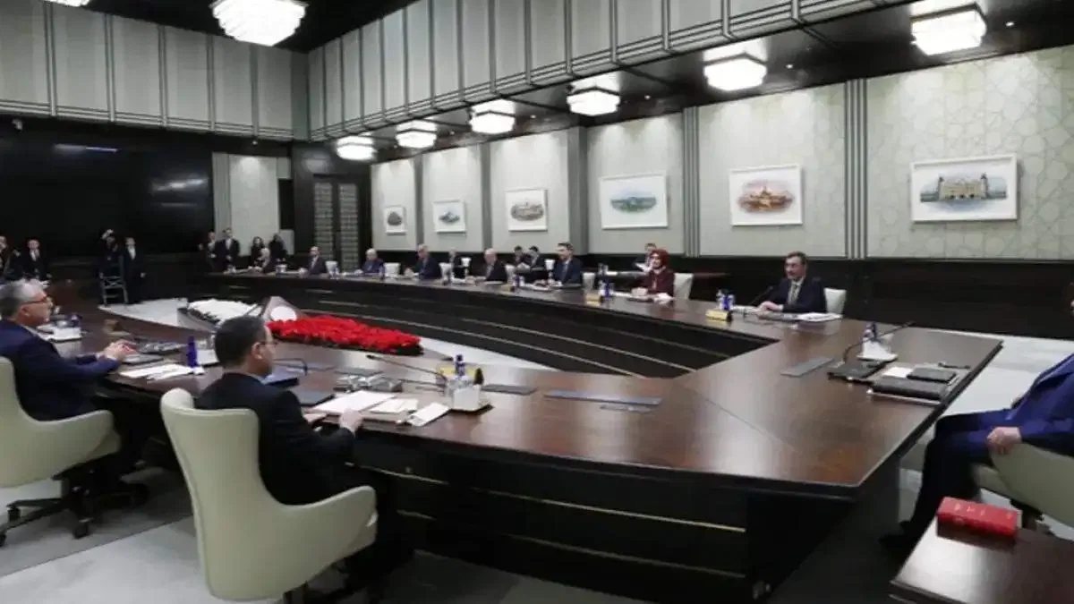 Kabine bayram tatili ardından yoğun gündemle toplanıyor
