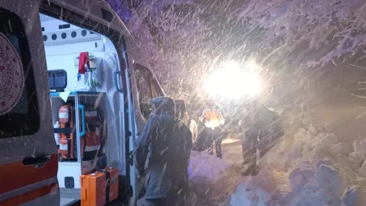 Malatya'da karda mahsur kalanlar kurtarıldı