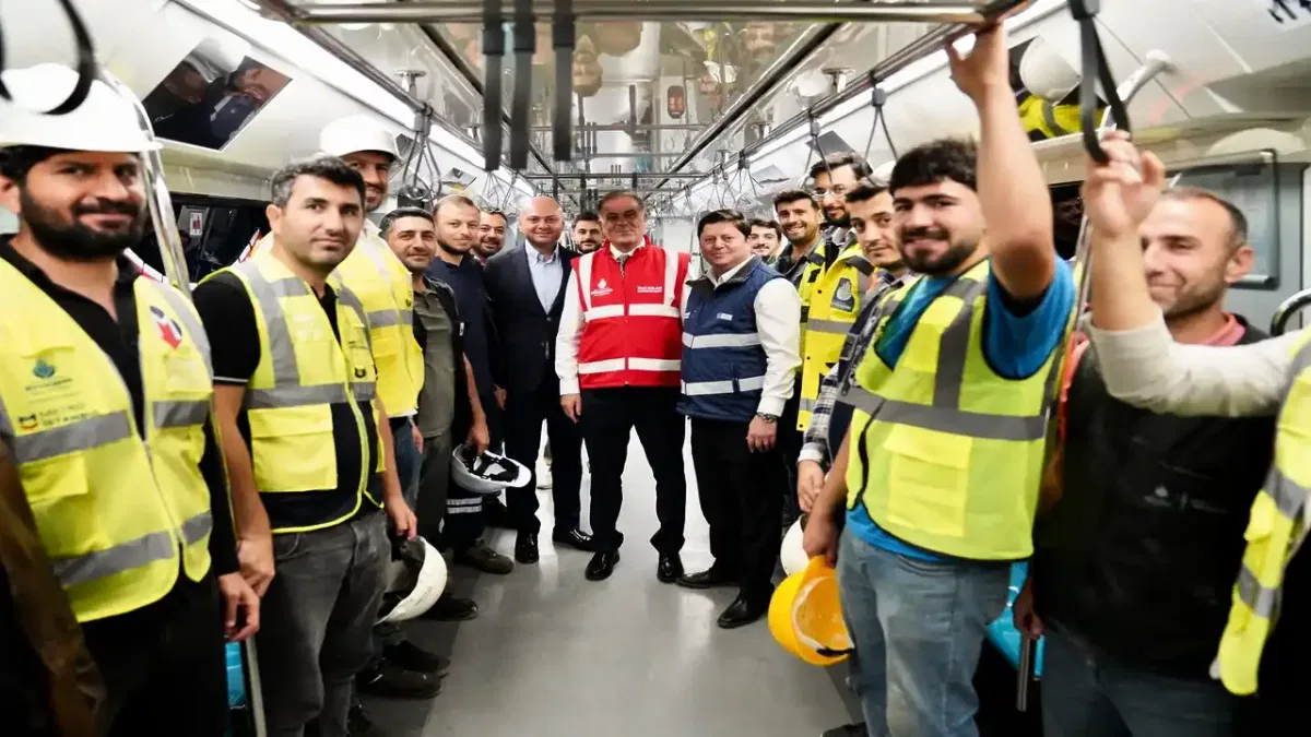 İBB Başkan Vekili Aslan metro hattını duyurdu