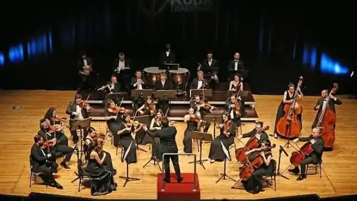 Karşıyaka'dan 29 Ekim'e muhteşem kutlama!