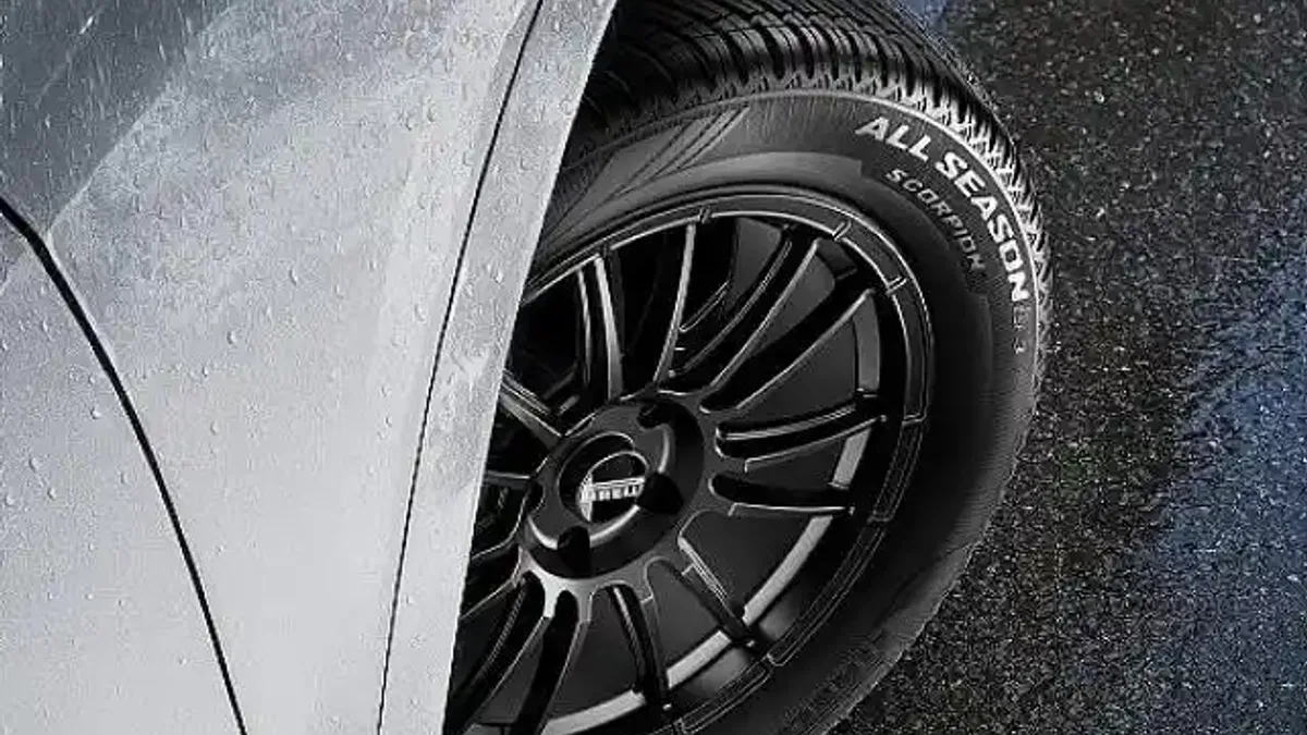 Pirelli, ödüllü Cinturato'nun özelliklerini taşıyan ve SUV'lar için geliştirilen yeni Scorpion All Season SF3 lastiğini tanıttı