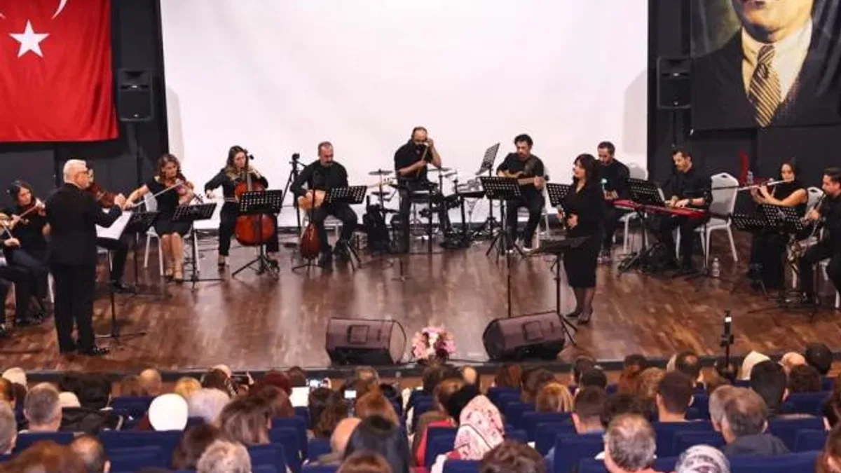Sakarya Maarif Orkestrası’ndan muhteşem konser