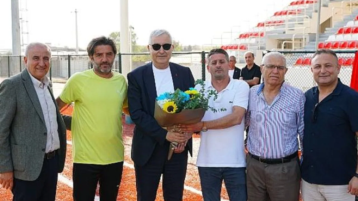 Başkan Türkmen'den Kemalpaşaspor'a Ziyaret