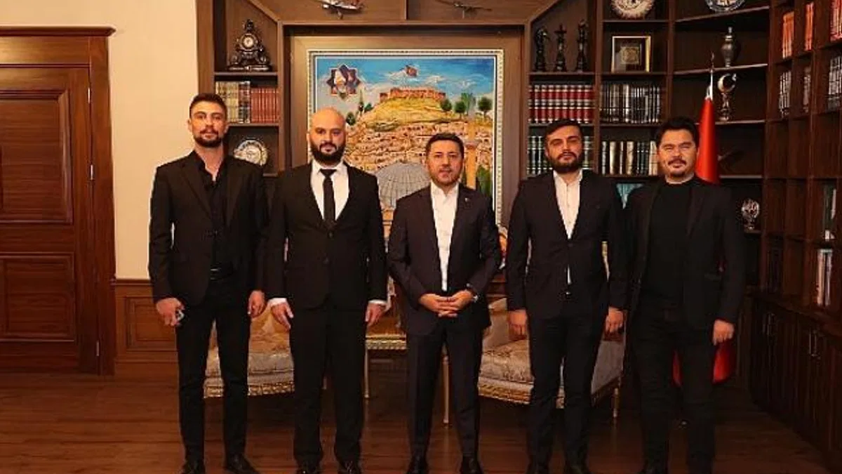 Zafer Partisi'nden Arı'ya Ziyaret