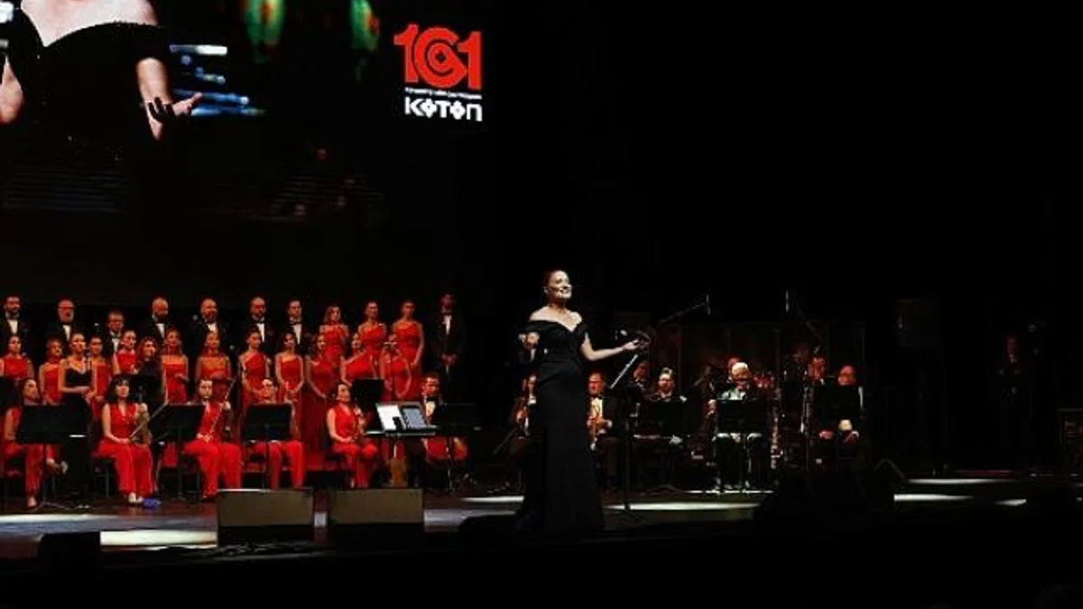 Koton Cumhuriyetimizin 101. Yılını Coşkulu Bir Konserle Kutladı