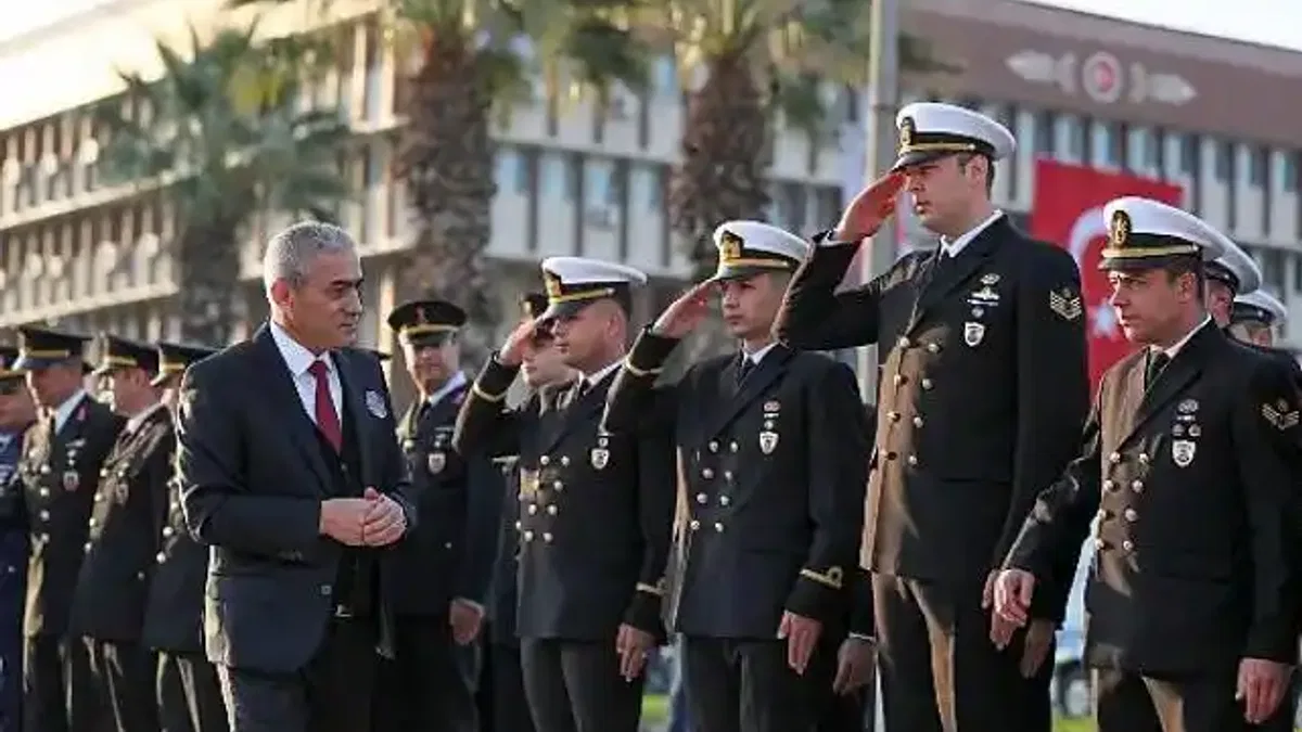 Büyük Önderimizi Saygı, Sevgi ve Özlemle Anıyoruz