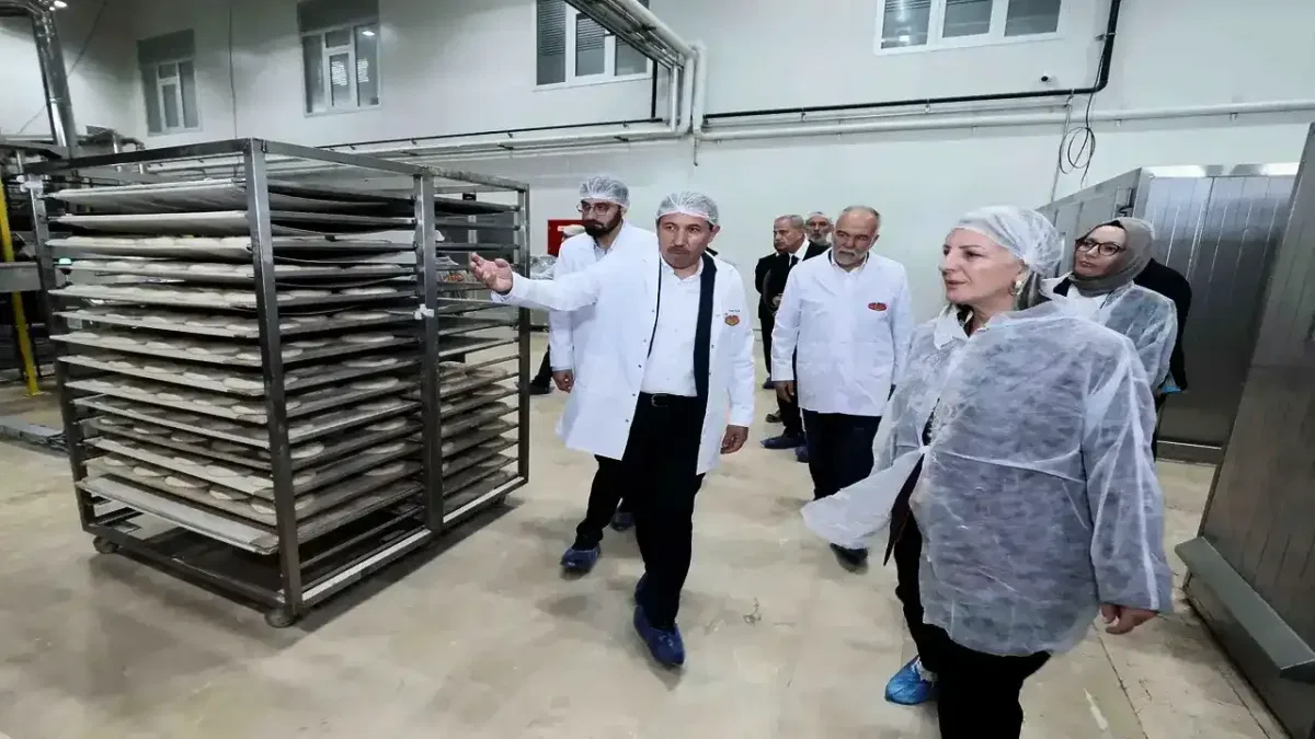 Karatay'ın dev ekmek tesisine üst düzey inceleme