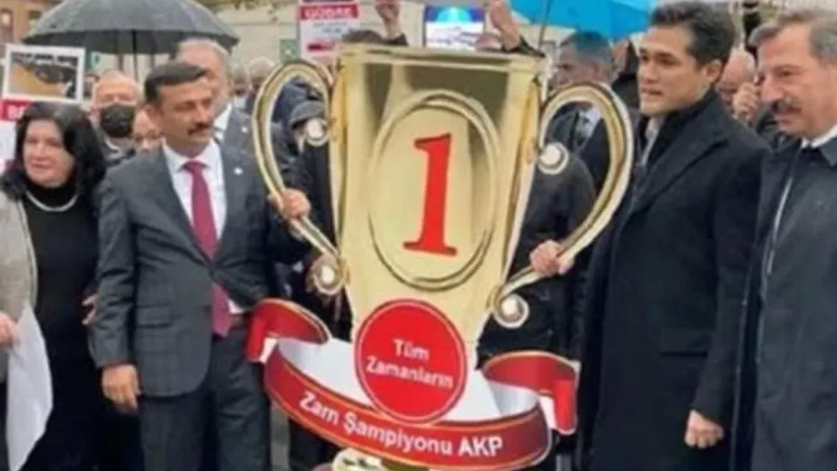 İYİ Partili Türkoğlu'ndan 'enflasyon' yorumu