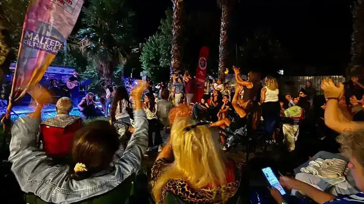 Maltepe açık hava konserlerinde son durak Feyzullah Mahallesi oldu