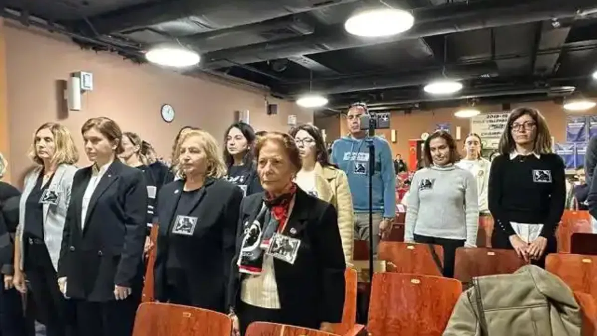 Atatürk New York'ta da özlemle anıldı