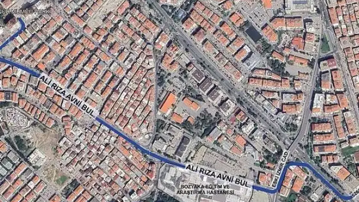 Buca Metrosu'nda TBM taşınıyor