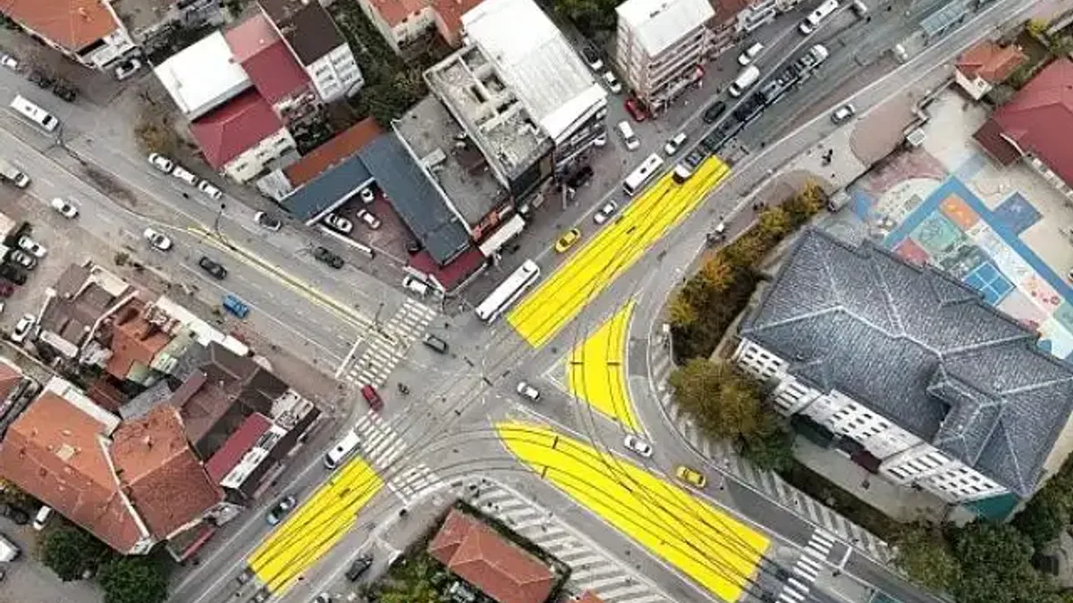 Tramvay hattında yaya güvenliği için önemli çalışma